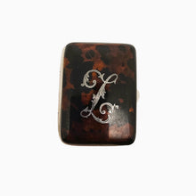 Charger l'image dans la galerie, Porte-monnaie en écaille monogrammé, format miniature, fin XIXᵉ - début XXᵉ Le Charme des Violettes - Brocante en ligne
