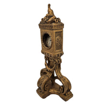 Afbeelding in Gallery-weergave laden, Porte-montre Napoléon III en bois doré style Louis XVI &amp; montre de gousset, XIXe siècle Le Charme des Violettes - Brocante en ligne
