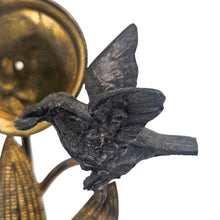 Load image into Gallery viewer, Porte-montre en plomb de Nuremberg – Le Corbeau et le Renard, fin XIXe siècle Le Charme des Violettes - Brocante en ligne
