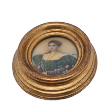 Load image into Gallery viewer, Miniature sur ivoire, portrait d&#39;une élégante, XIXe
