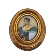 Load image into Gallery viewer, Miniature sur ivoire, portrait d&#39;une élégante, XIXe
