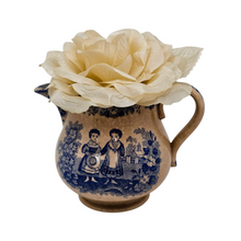 Load image into Gallery viewer, Mouzin Lecat &amp; Cie (Wasmuël), Pot à lait romantique aux enfants, années 1850-1870

