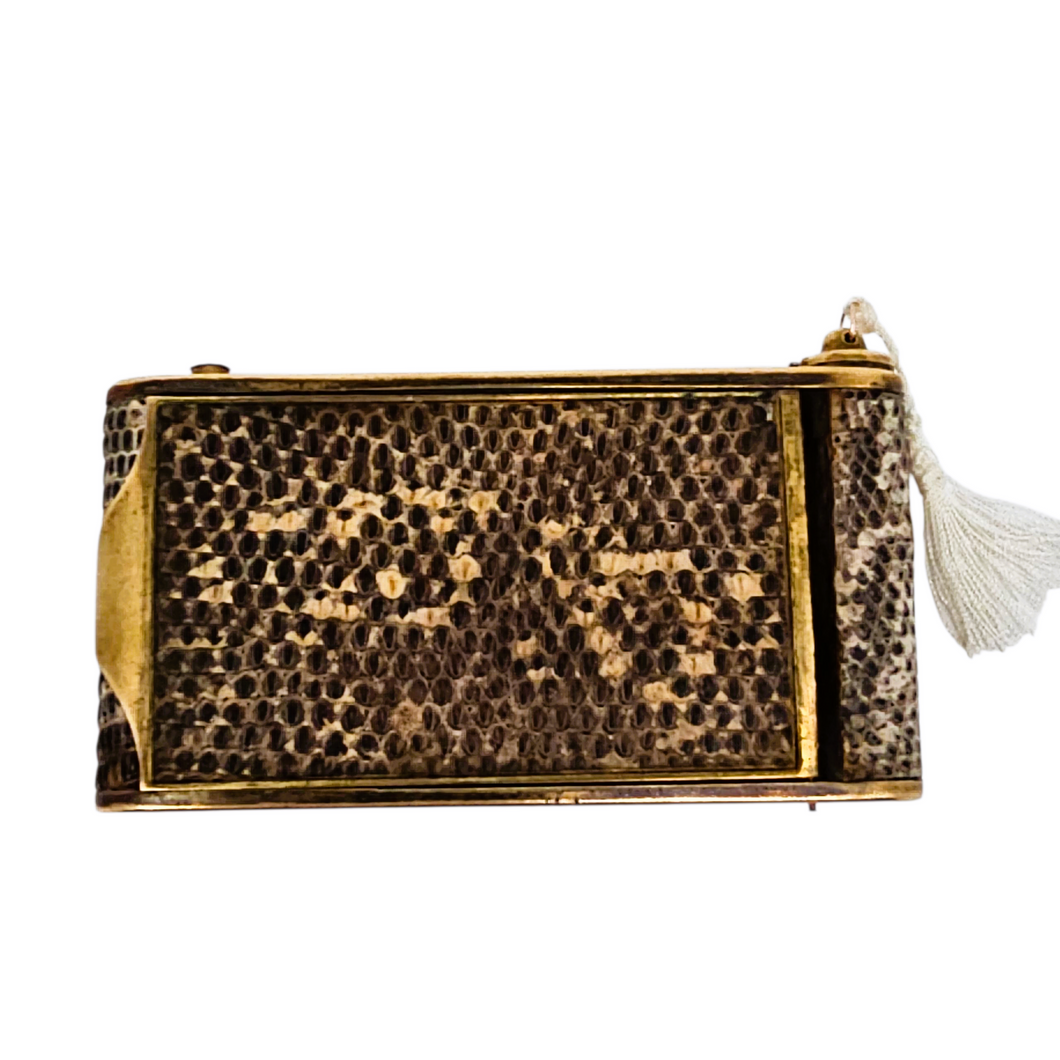 ✨ Nécessaire Art Déco en peau de serpent et laiton, Poudrier, manucure & rouge à lèvres, vers 1925-1935 Le Charme des Violettes - Brocante en ligne