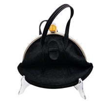 Charger l'image dans la galerie, Sac du soir Art déco en daim noir – fermoir façon ambre, années 1930 Le Charme des Violettes - Brocante en ligne
