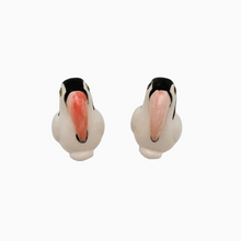 Charger l&#39;image dans la galerie, Gabriel Fourmaintraux (attribué à), Salière et poivrière Toucans en faïence de Desvres, années 1930-1950
