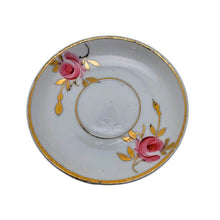 Charger l'image dans la galerie, Petit service à poupée en porcelaine décor roses et dorure – 11 pièces Le Charme des Violettes - Brocante en ligne
