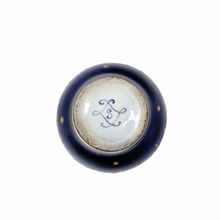 Charger l&#39;image dans la galerie, Sèvres (dans le goût de). Vase miniature ancien en porcelaine bleue et or
