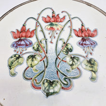 Load image into Gallery viewer, Sous-plat Art nouveau en céramique à décor floral, vers 1910 Le Charme des Violettes - Brocante en ligne
