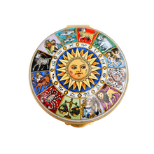 Load image into Gallery viewer, Staffordshire Enamels, Boîte en porcelaine émaillée « Zodiaque », années 1970-1980 Le Charme des Violettes - Brocante en ligne
