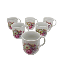 Load image into Gallery viewer, Suite de 6 petites tasses à moka en porcelaine fleurie vintage, XXè
