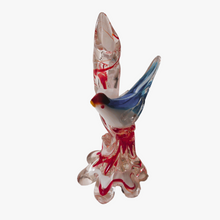 Charger l&#39;image dans la galerie, Vase à l&#39;oiseau en verre soufflé vintage
