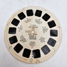 Load image into Gallery viewer, View-Master Stereo-Rama en bakélite et disque du mariage du Roi Baudouin et de la Reine Fabiola le 15 décembre 1960, années 1950-1960
