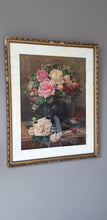 Charger l&#39;image dans la galerie, Chromo encadré : Bouquet de roses dans un vase
