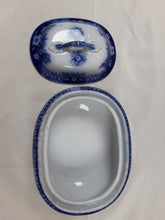 Charger l&#39;image dans la galerie, Boîte à savon en céramique bleue et blanche à motifs de roses
