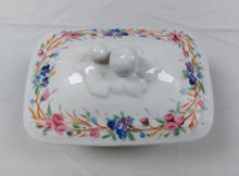 Load image into Gallery viewer, Antique porcelain toilet set with romantic decor (Andenne?)
