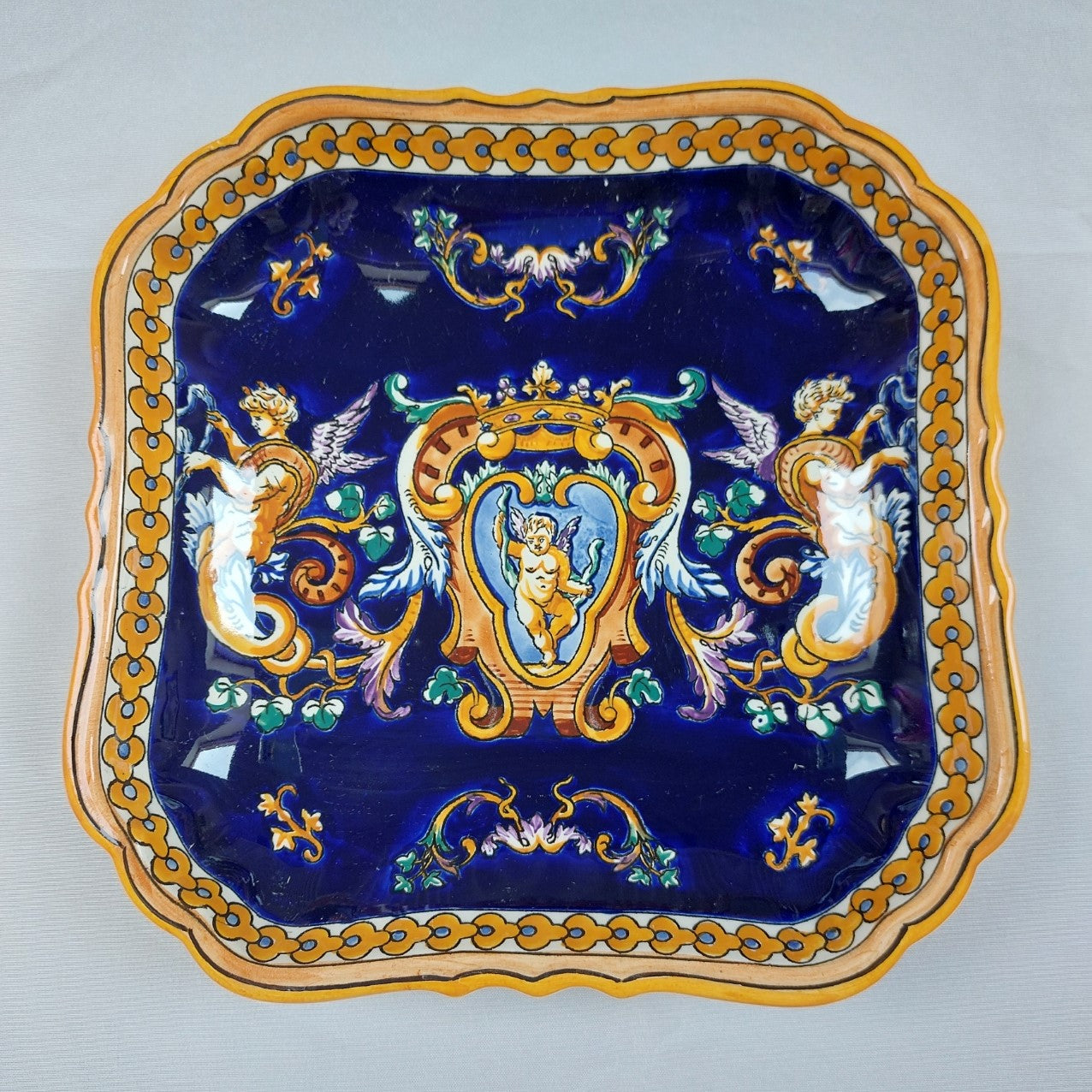 Ensemble de faïence et de chocolat de Gien, Régence française, 19ème siècle  - En vente sur 1stDibs France, image size:1276x1276