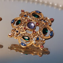 Load image into Gallery viewer, Vintage earrings from the &#39;70s
