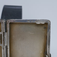 Afbeelding in Gallery-weergave laden, Art deco sigarettenkoker in sterling zilveren cloisonné
