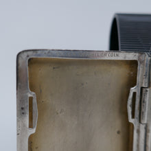 Afbeelding in Gallery-weergave laden, Art deco sigarettenkoker in sterling zilveren cloisonné

