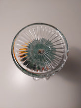 Afbeelding in Gallery-weergave laden, Vintage glazen vaas
